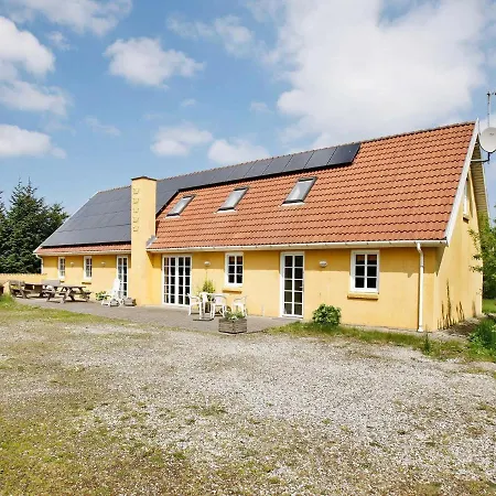Semesterbostad Five-bedroom Holiday In Thisted *