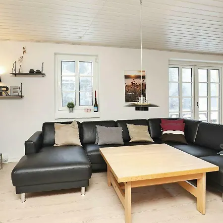 Semesterbostad Five-bedroom Holiday In Thisted *